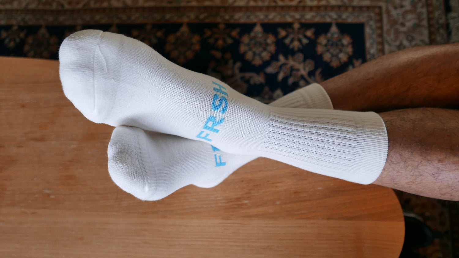 FRSH witte heren sokken, premium kwaliteit, crew model maat 39-43. FRSH Core zwarte sokken heren maat 39-43. – 4-way stretch en ademend materiaal voor actieve dag